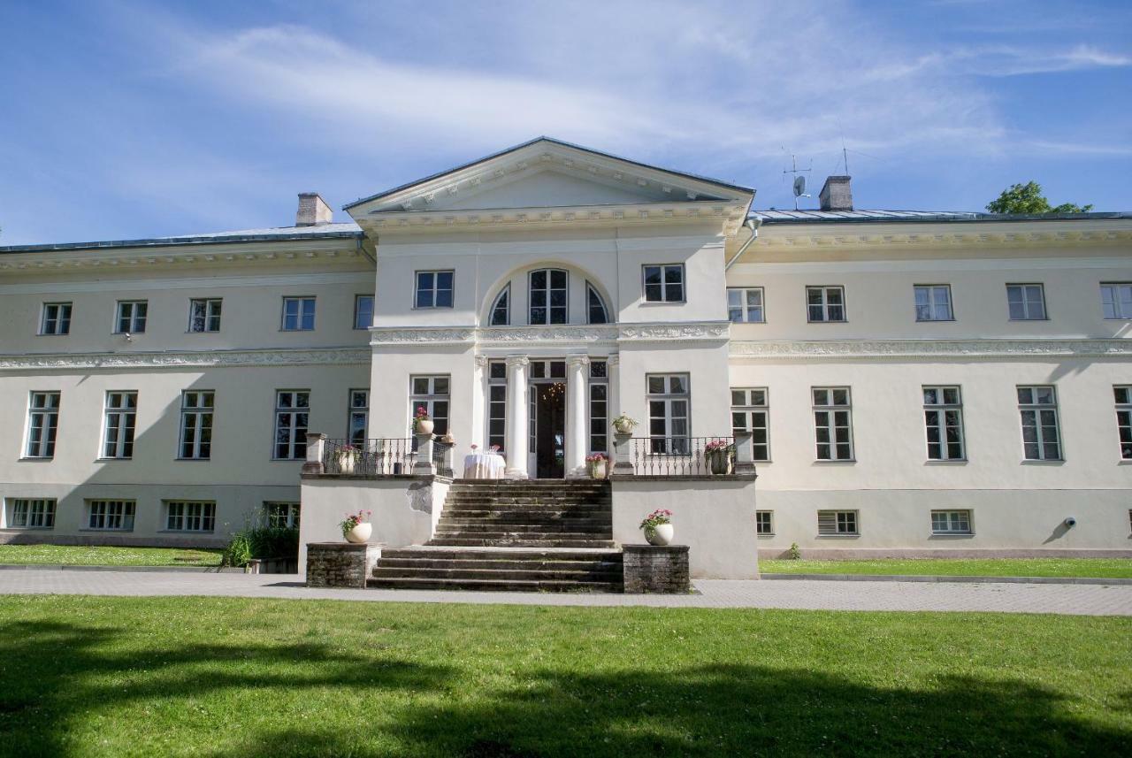 Hotel Saku Mois & Saku Manor Exterior foto